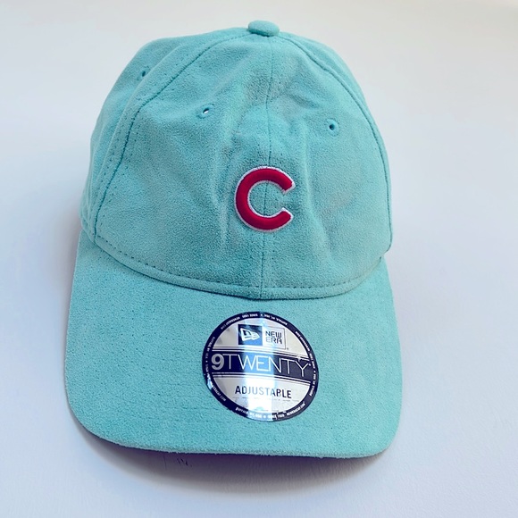 New Era Other - NEW ERA Chicago Cubs Tiffany Blue Suede Baseball Hat